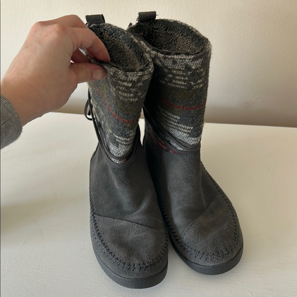 Women’s Gray and Black Boots